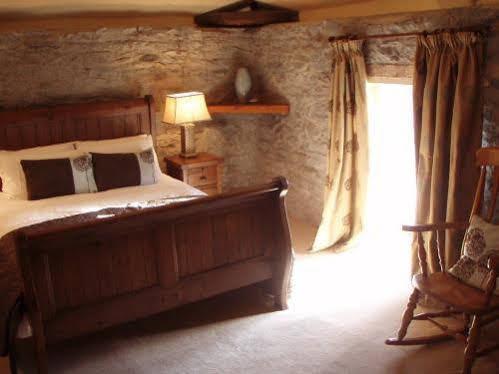 The Horse & Jockey Inn Knighton  Eksteriør bilde