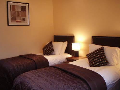 The Horse & Jockey Inn Knighton  Eksteriør bilde